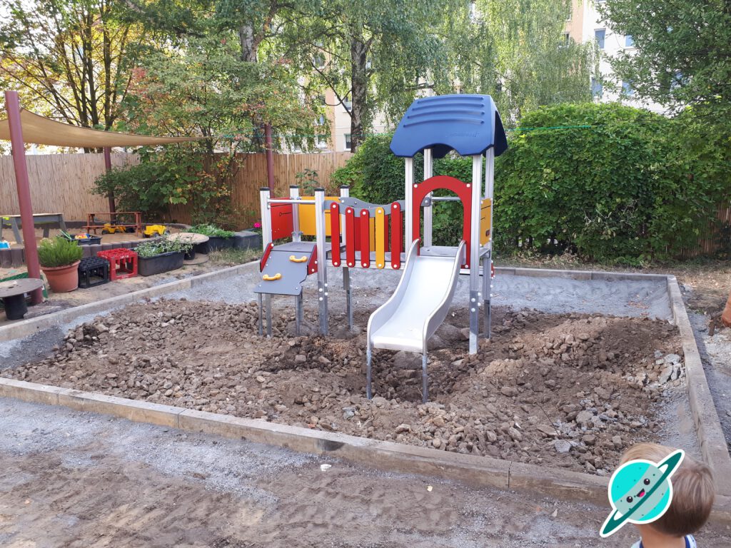 Außenspielgerät 2018, Bild 2 von 3
